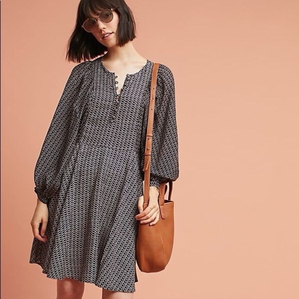 Anthropoligie Maeve Puff Sleeve Dress
order(15)